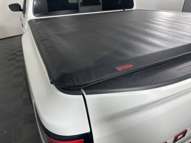 Used 2022 Nissan Frontier PRO-4X w/ Technology Package image 12