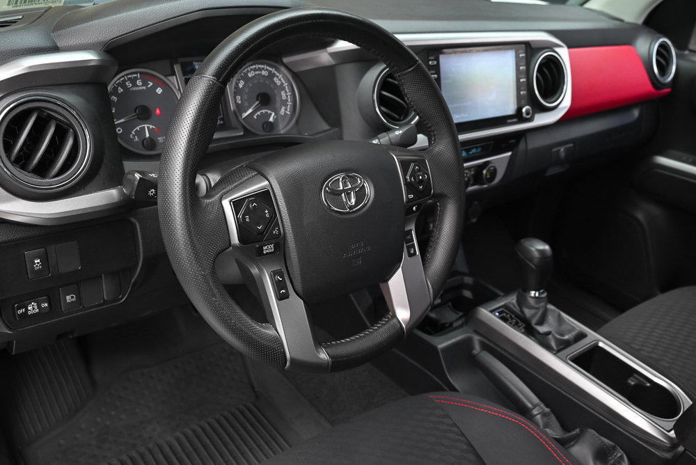 Used 2023 Toyota Tacoma SR5 w/ Technology Package RWD image 10