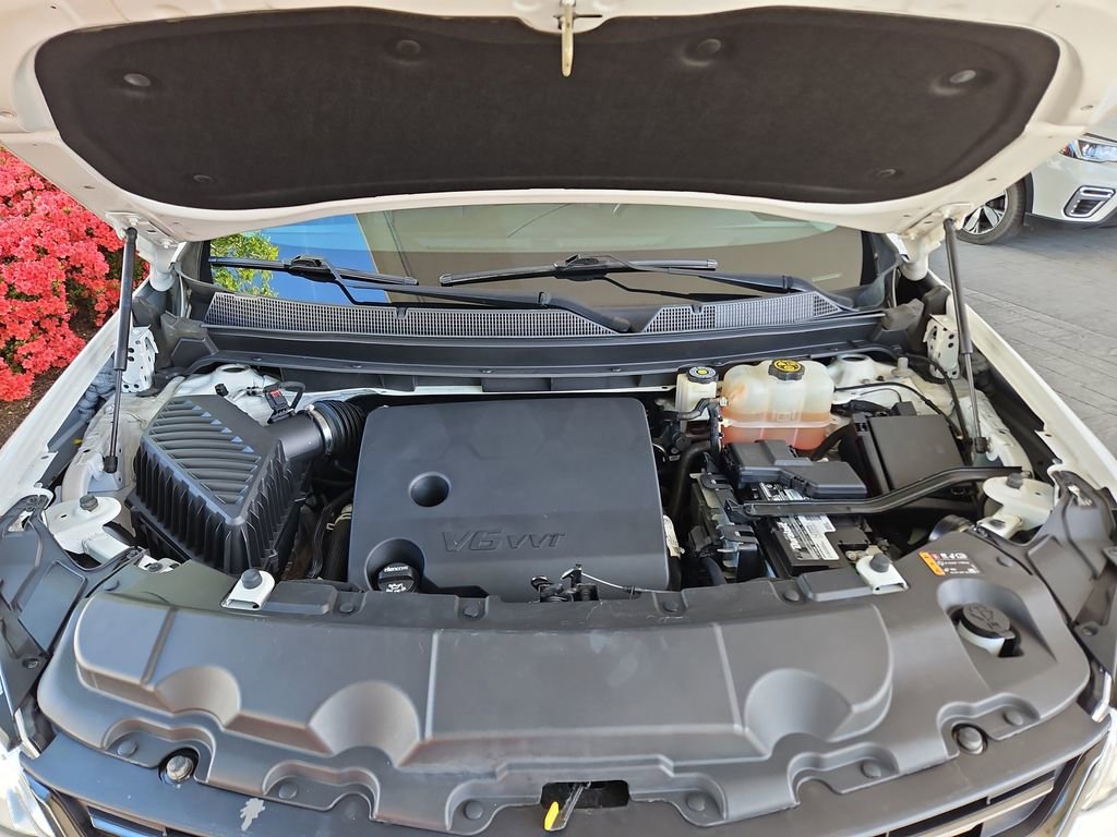 Used 2018 Chevrolet Traverse Premier w/ Redline Edition image 40