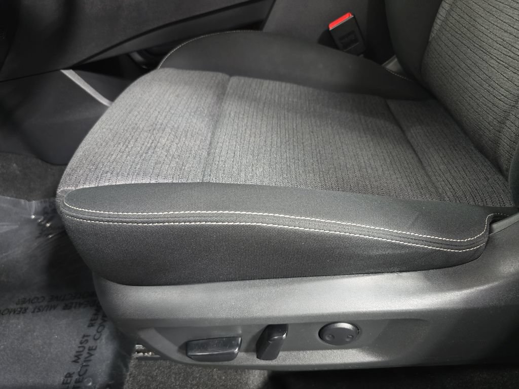 Used 2021 Nissan Rogue SV FWD image 23