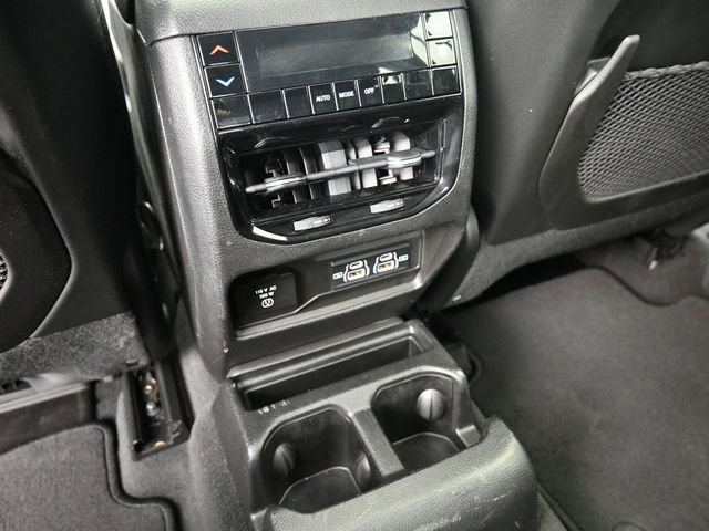 Used 2022 Jeep Grand Cherokee L Laredo w/ Luxury Tech Group I image 27