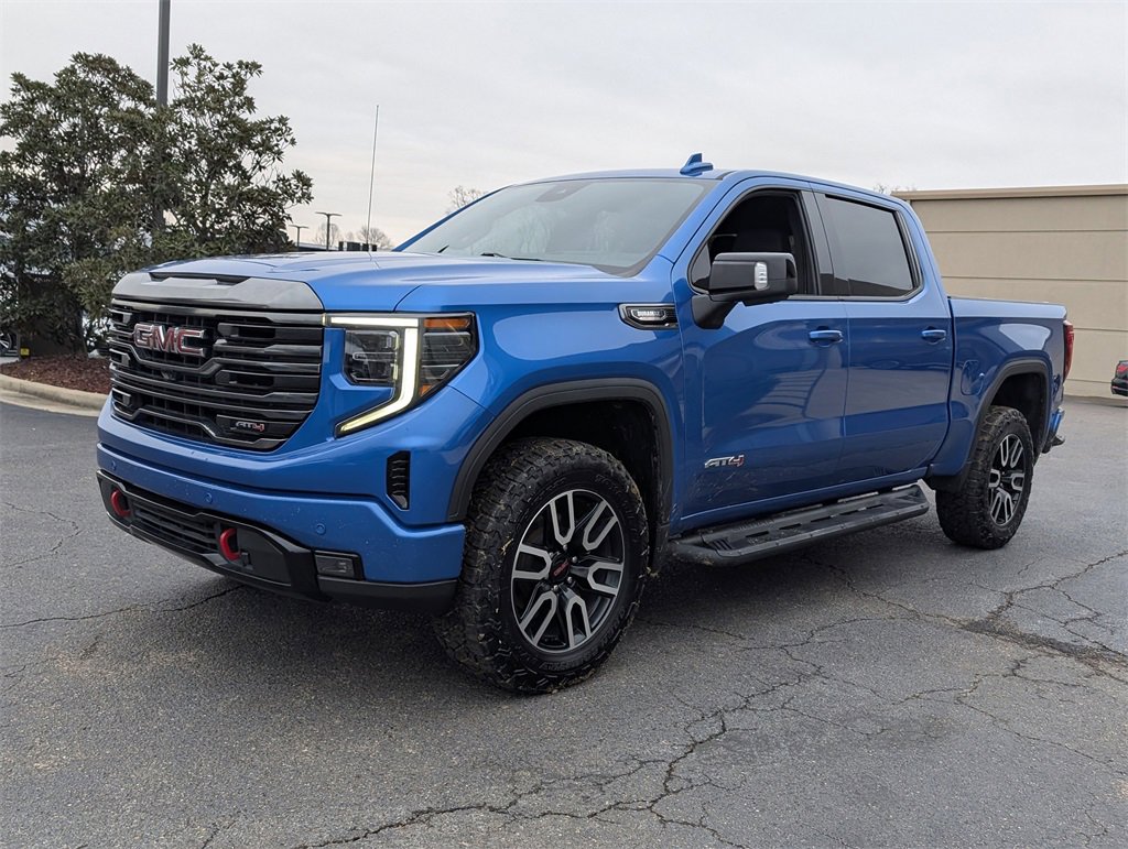 Used 2023 GMC Sierra 1500 AT4 w/ AT4 Premium Package image 8