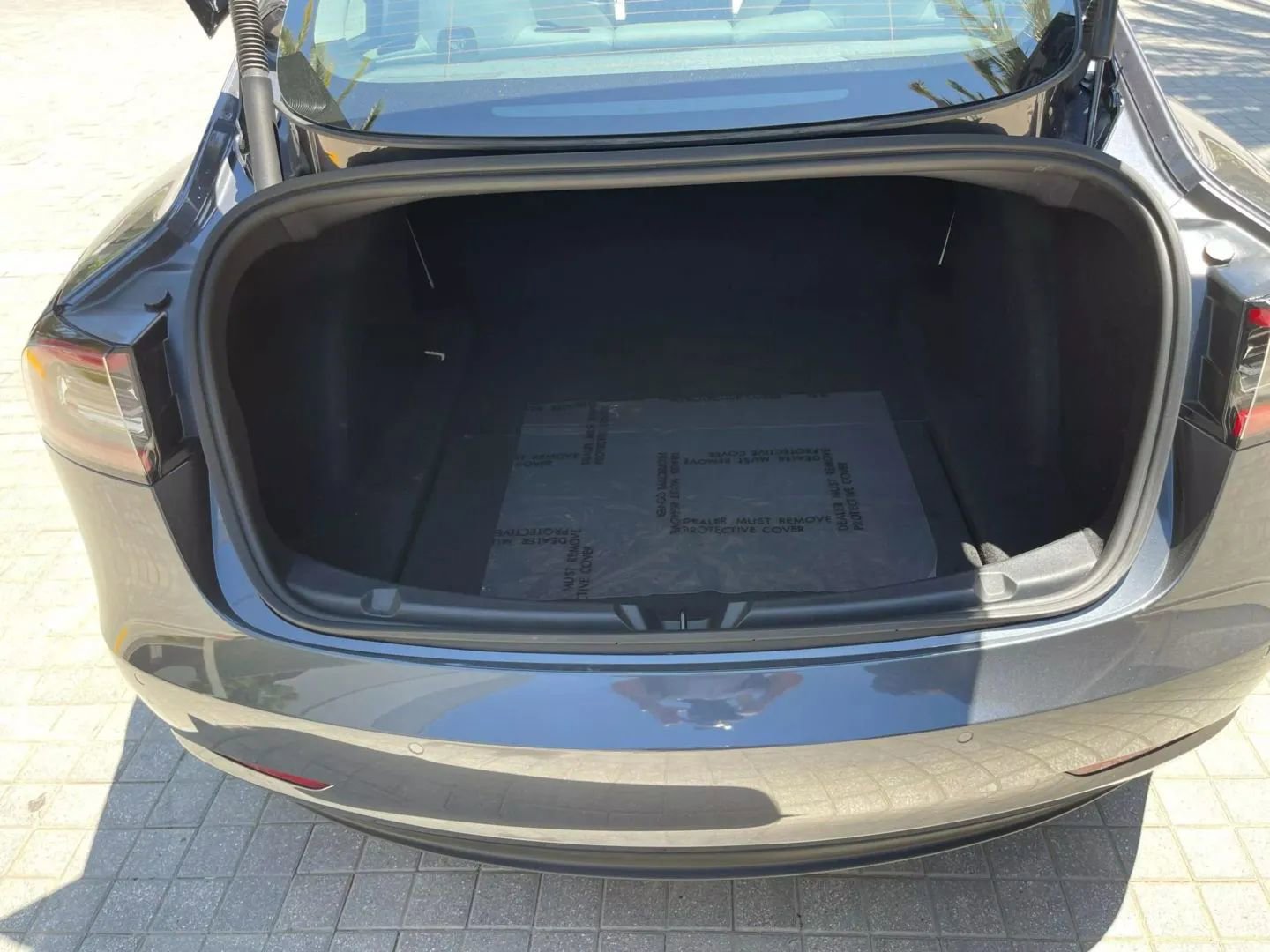 Used 2023 Tesla Model 3 Standard Range image 34
