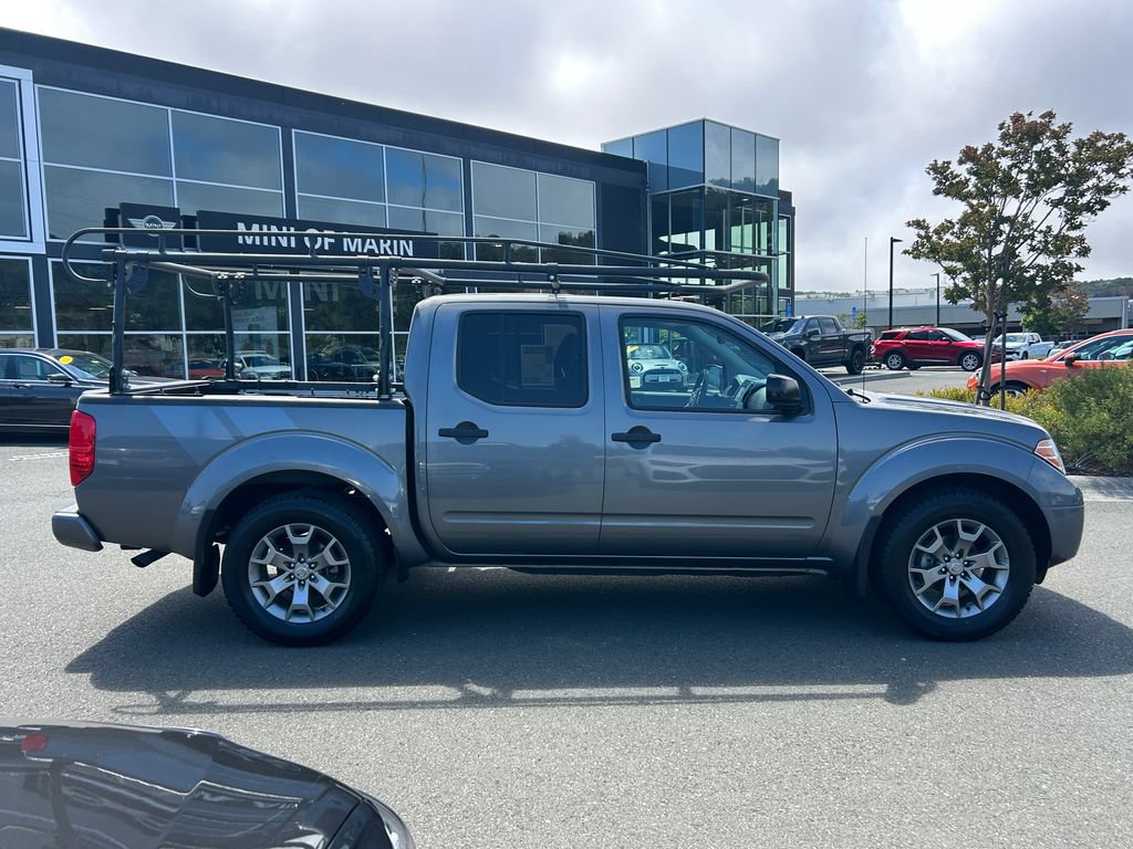 Used 2021 Nissan Frontier SV RWD image 6