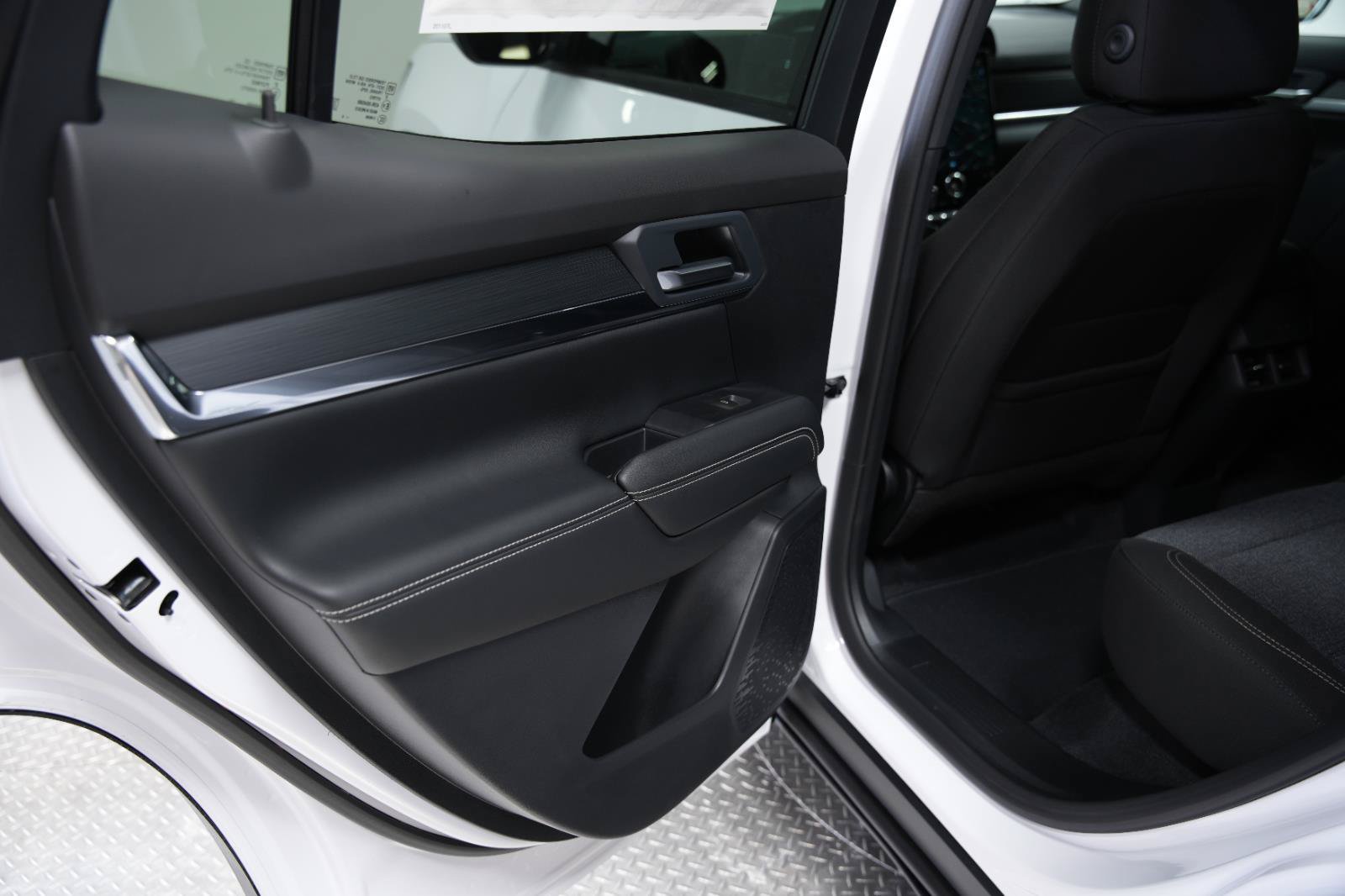 New 2026 GMC Terrain Elevation w/ Black Edition FWD image 24