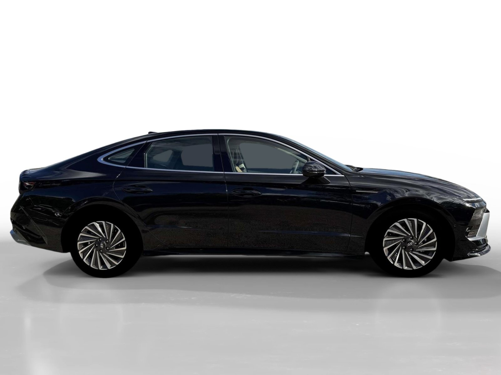 New 2026 Hyundai Sonata Limited FWD image 9