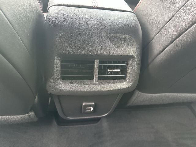 Used 2023 Chevrolet Equinox RS FWD image 20