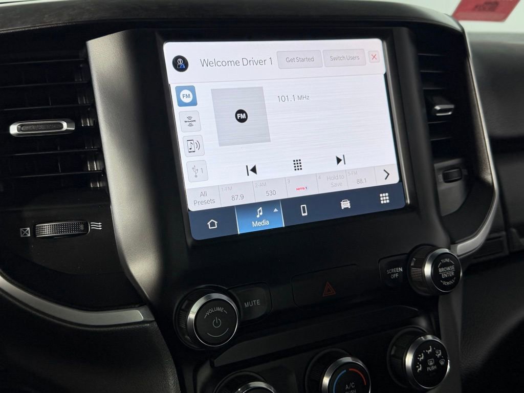 Used 2024 RAM 2500 Big Horn w/ Bed Utility Group image 18