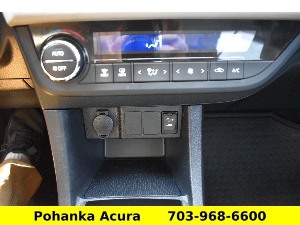 Used 2016 Toyota Corolla LE FWD image 17