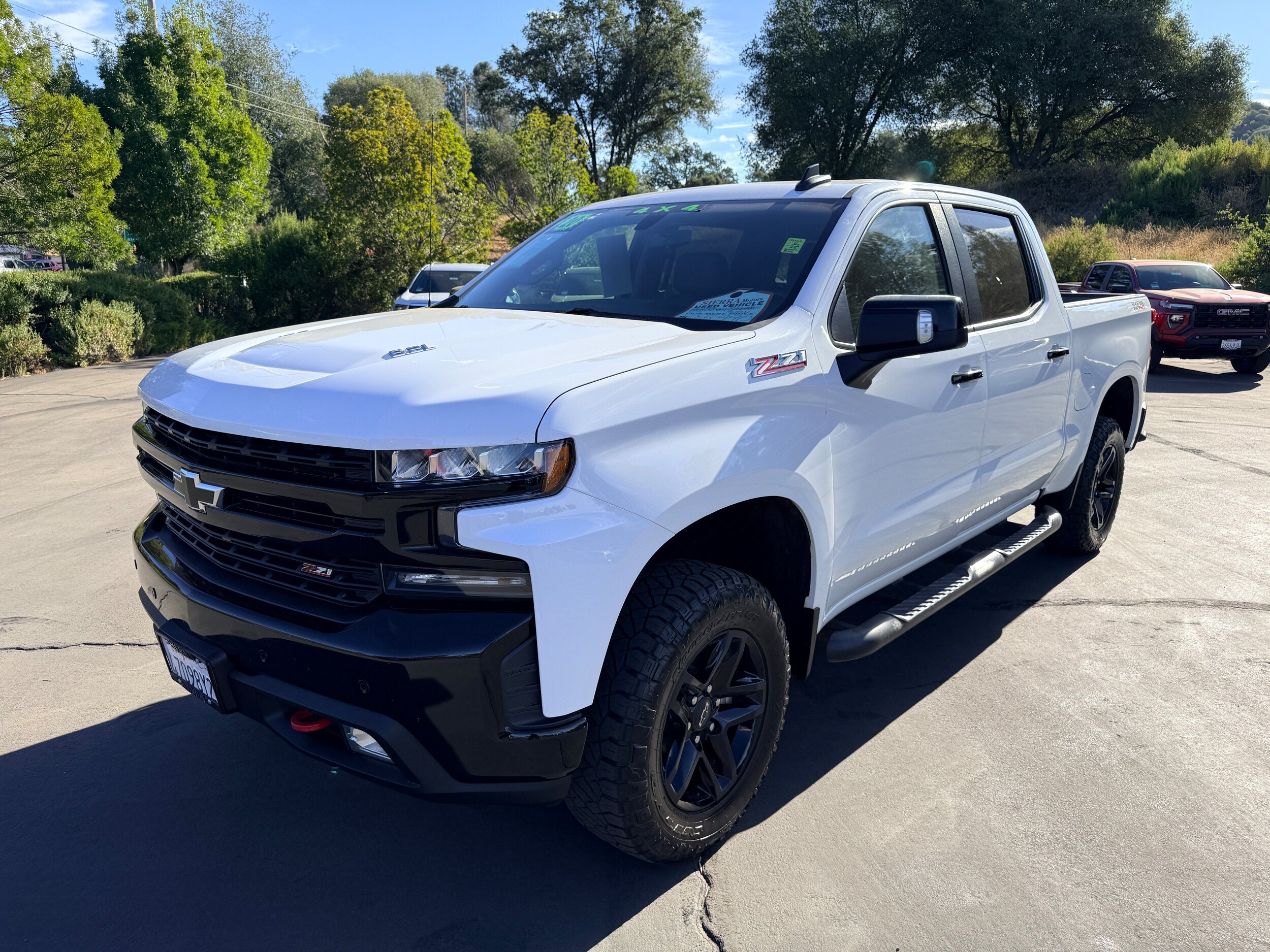 Used 2020 Chevrolet Silverado 1500 LT Trail Boss AWD/4WD image 2