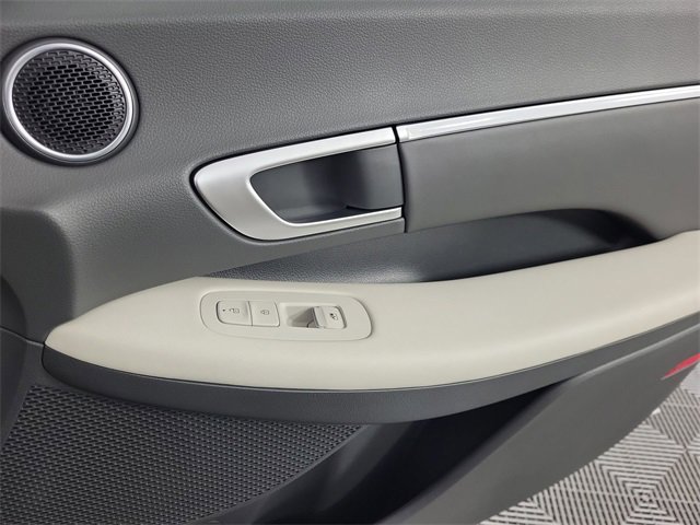 Certified 2025 Hyundai Sonata SEL image 24