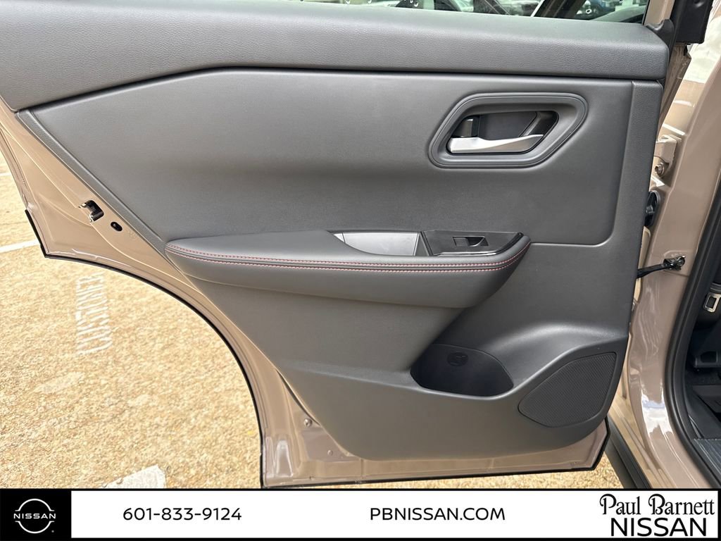 New 2026 Nissan Rogue SV image 28