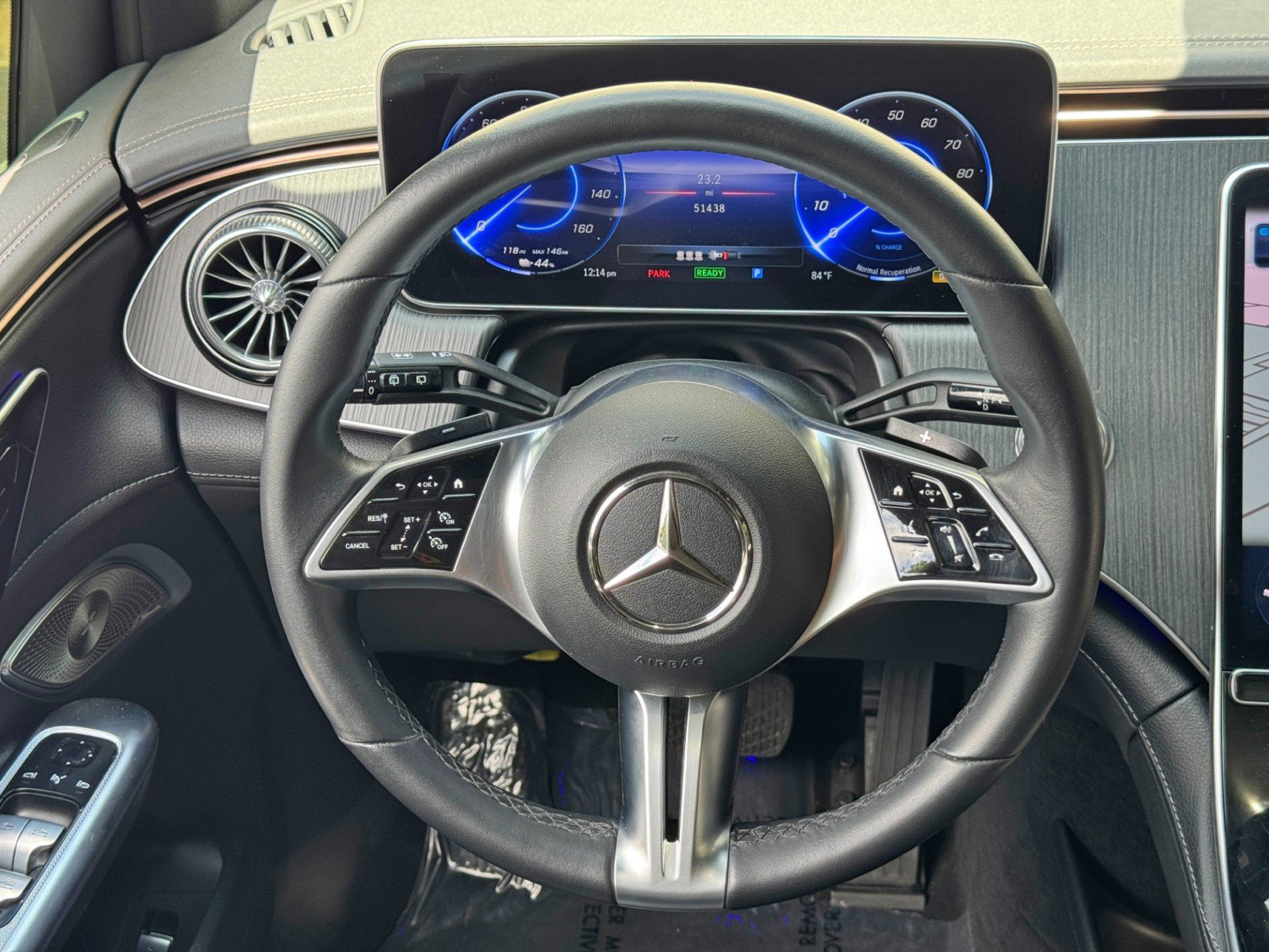 Used 2023 Mercedes-Benz EQE 500 4MATIC SUV image 21