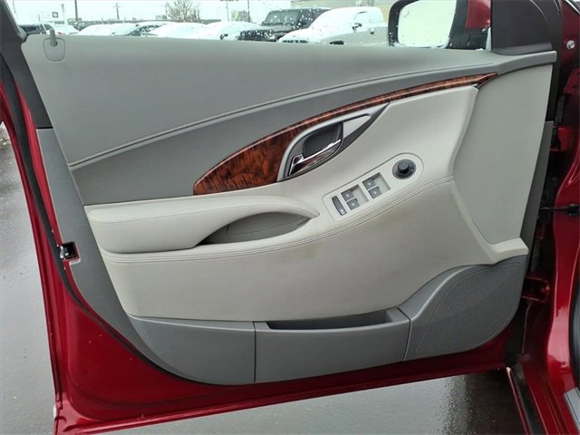 Used 2013 Buick LaCrosse Leather w/ Driver Confidence Package image 13