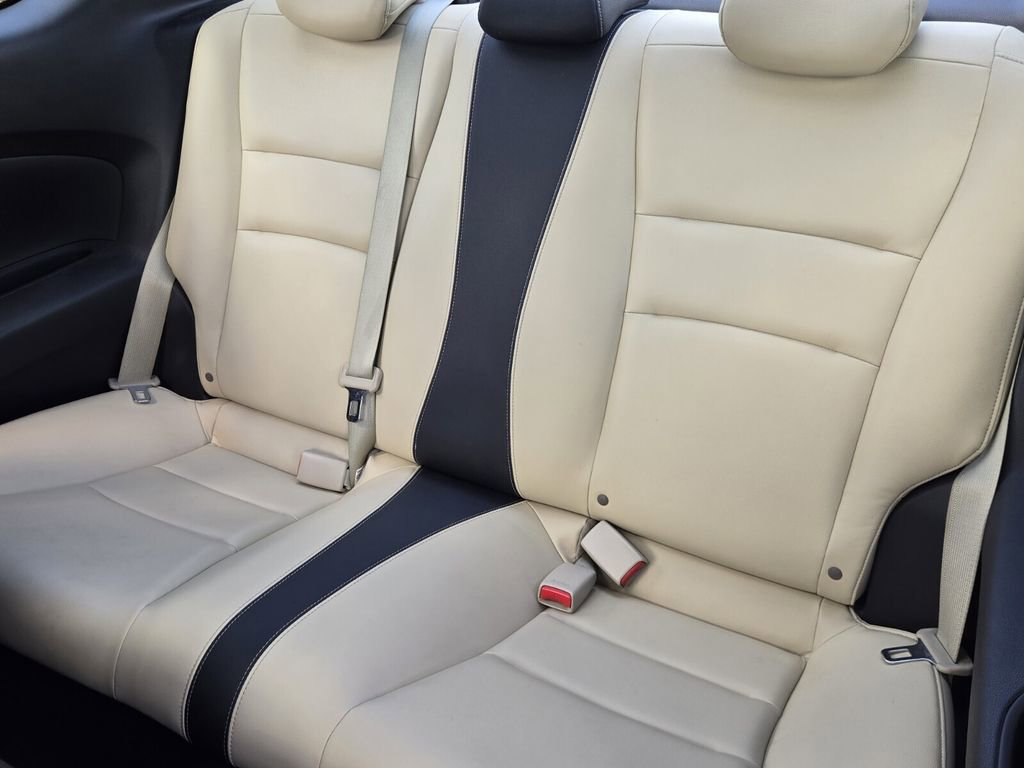 Used 2016 Honda Accord EX-L image 11