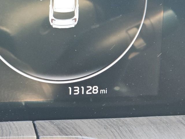 Used 2025 Kia Telluride SX Prestige image 13