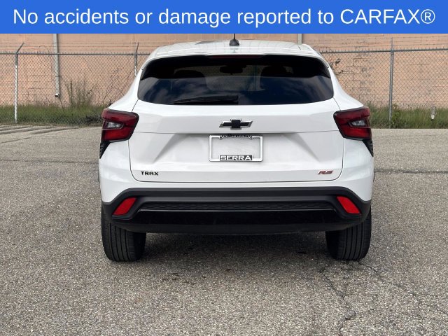 Certified 2024 Chevrolet Trax RS w/ Driver Confidence Package FWD image 6