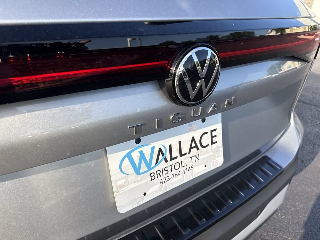 New 2026 Volkswagen Tiguan S FWD image 6