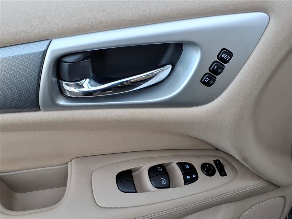 Used 2018 Nissan Pathfinder SL w/ SL Premium Package image 21