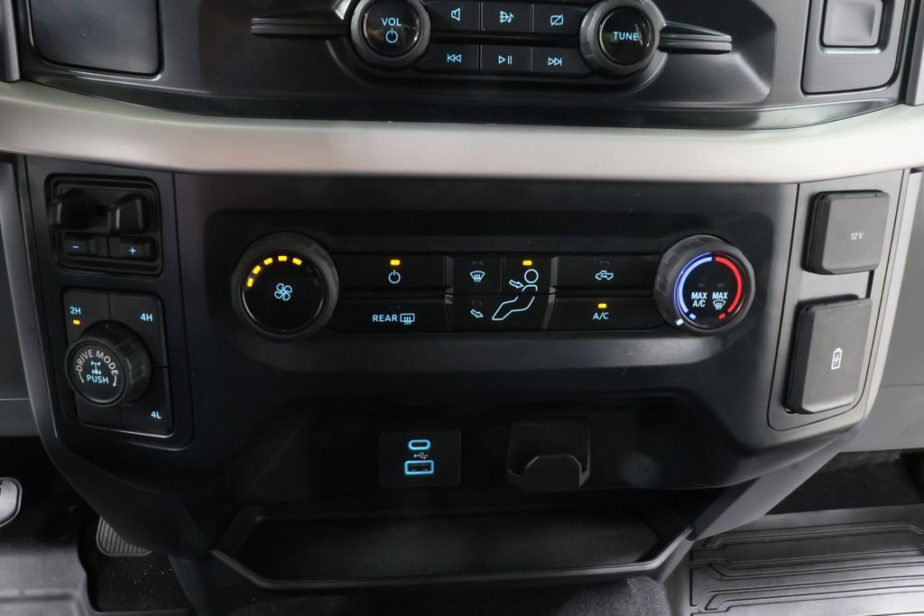 Used 2023 Ford F150 XLT w/ XTR Package image 10