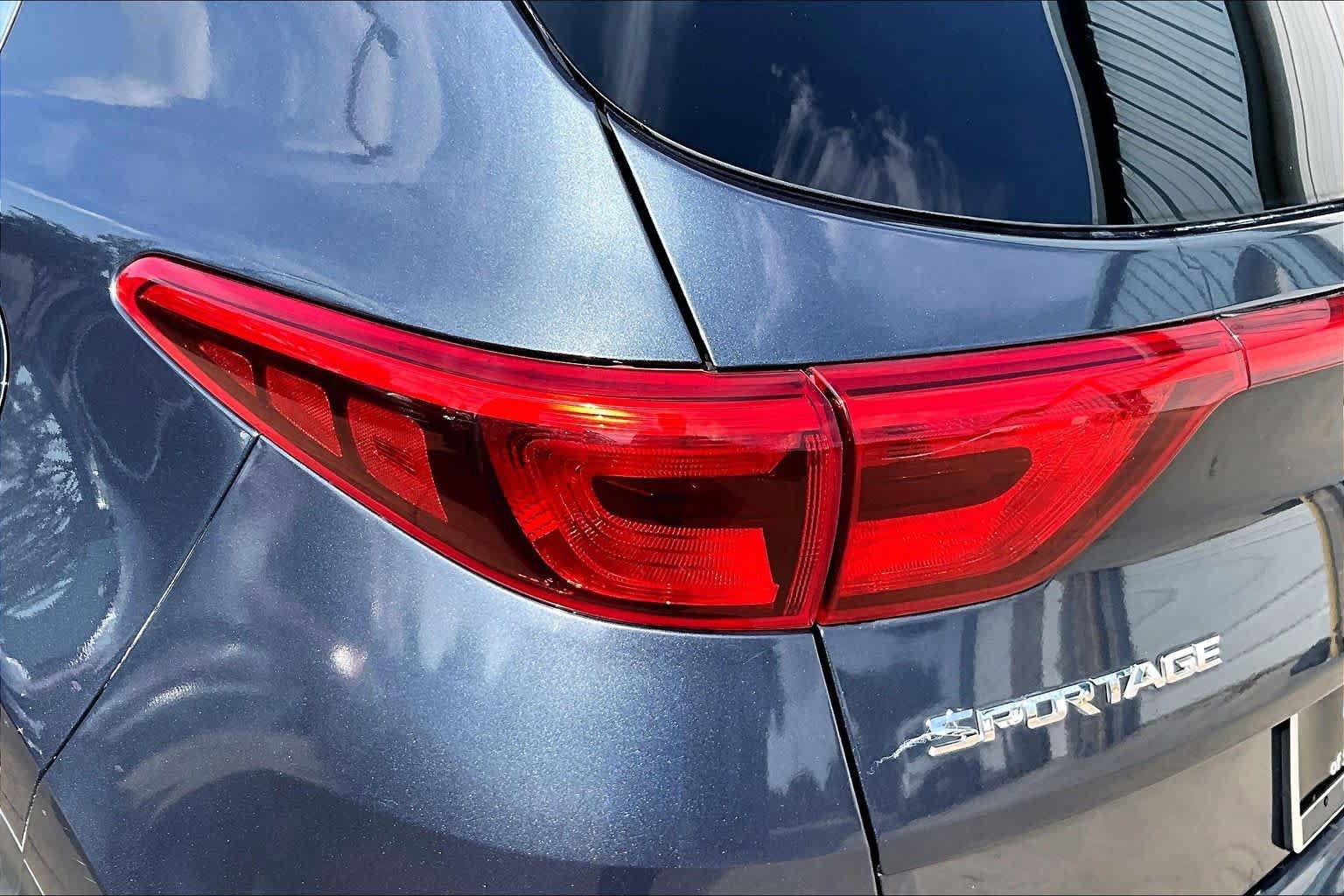 Used 2017 Kia Sportage LX AWD/4WD image 28