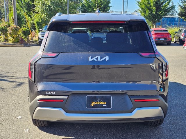 New 2026 Kia EV9 Wind AWD/4WD image 4