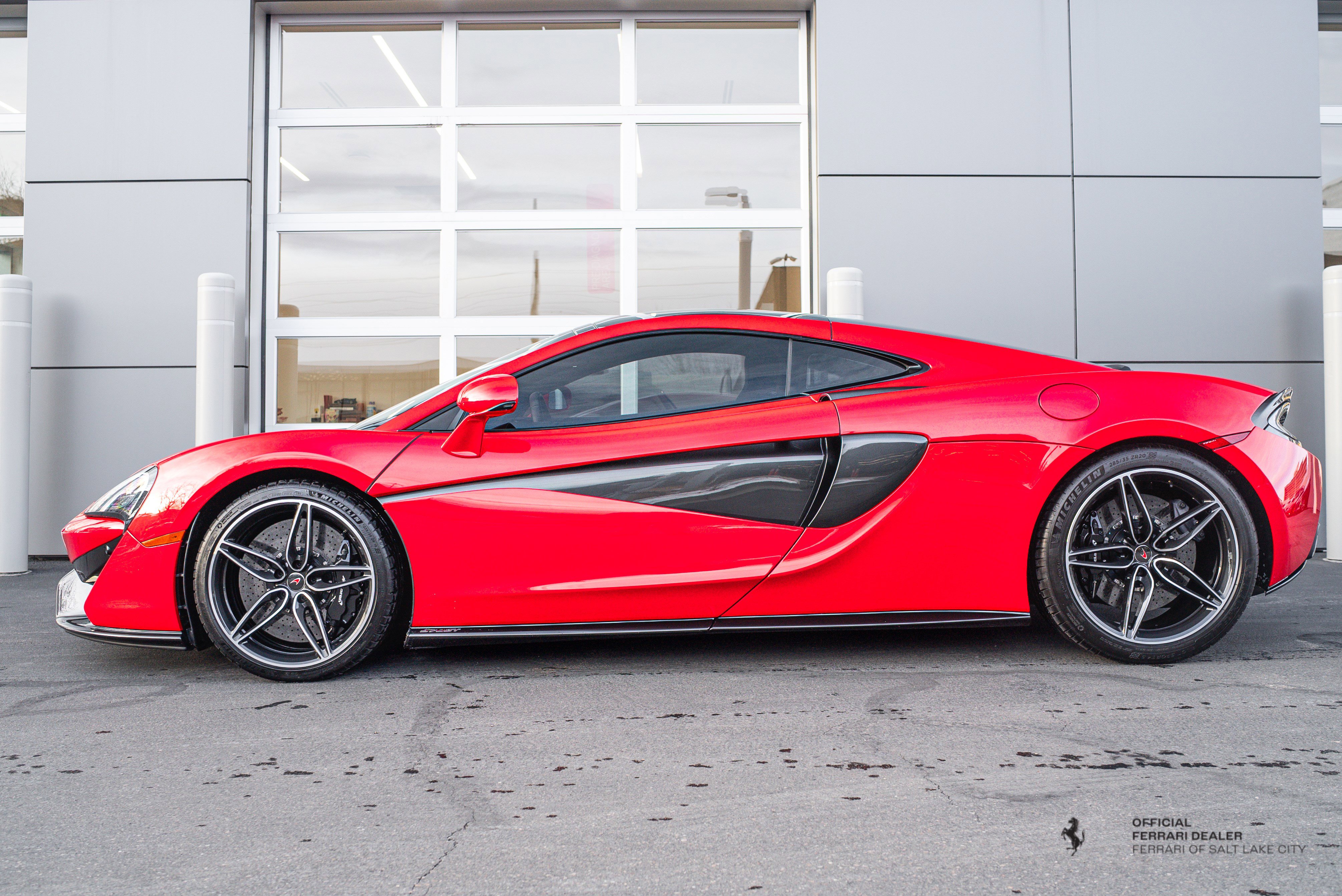 Used 2017 McLaren 570S Coupe image 3