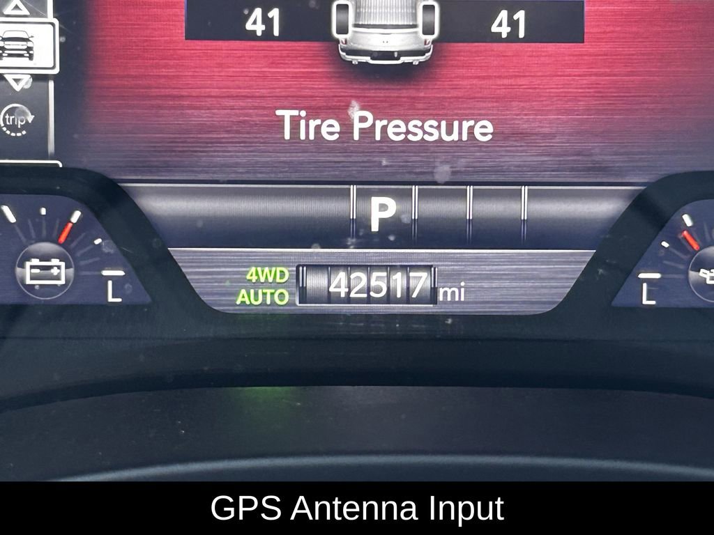 Used 2025 RAM 1500 Lone Star image 9