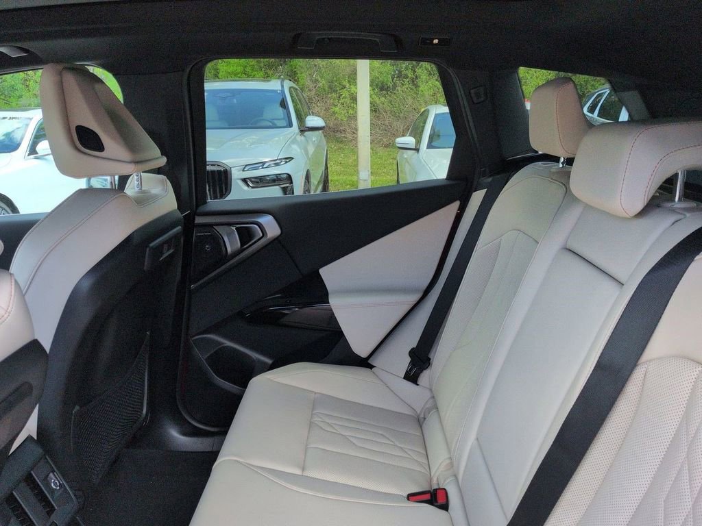 New 2026 BMW X3 xDrive30 w/ Premium Package image 14