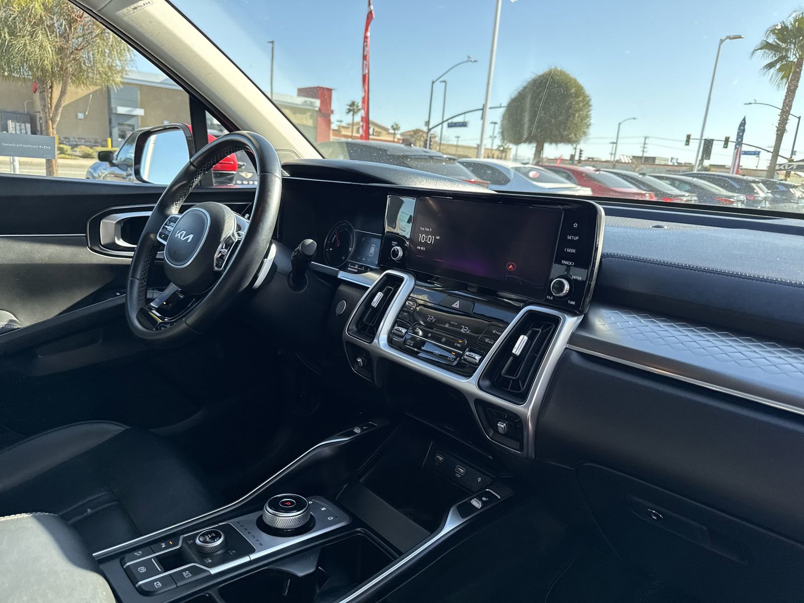 Certified 2023 Kia Sorento EX image 18