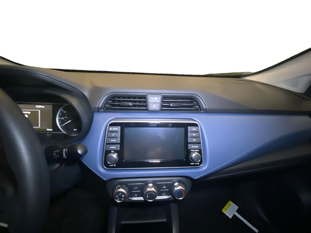 New 2025 Nissan Versa SV w/ Trunk Package image 10