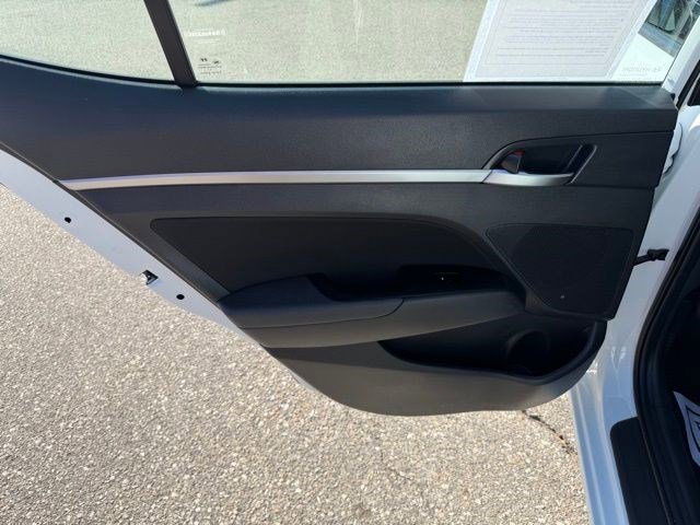 Used 2020 Hyundai Elantra SEL w/ Cargo Package (C1) image 12