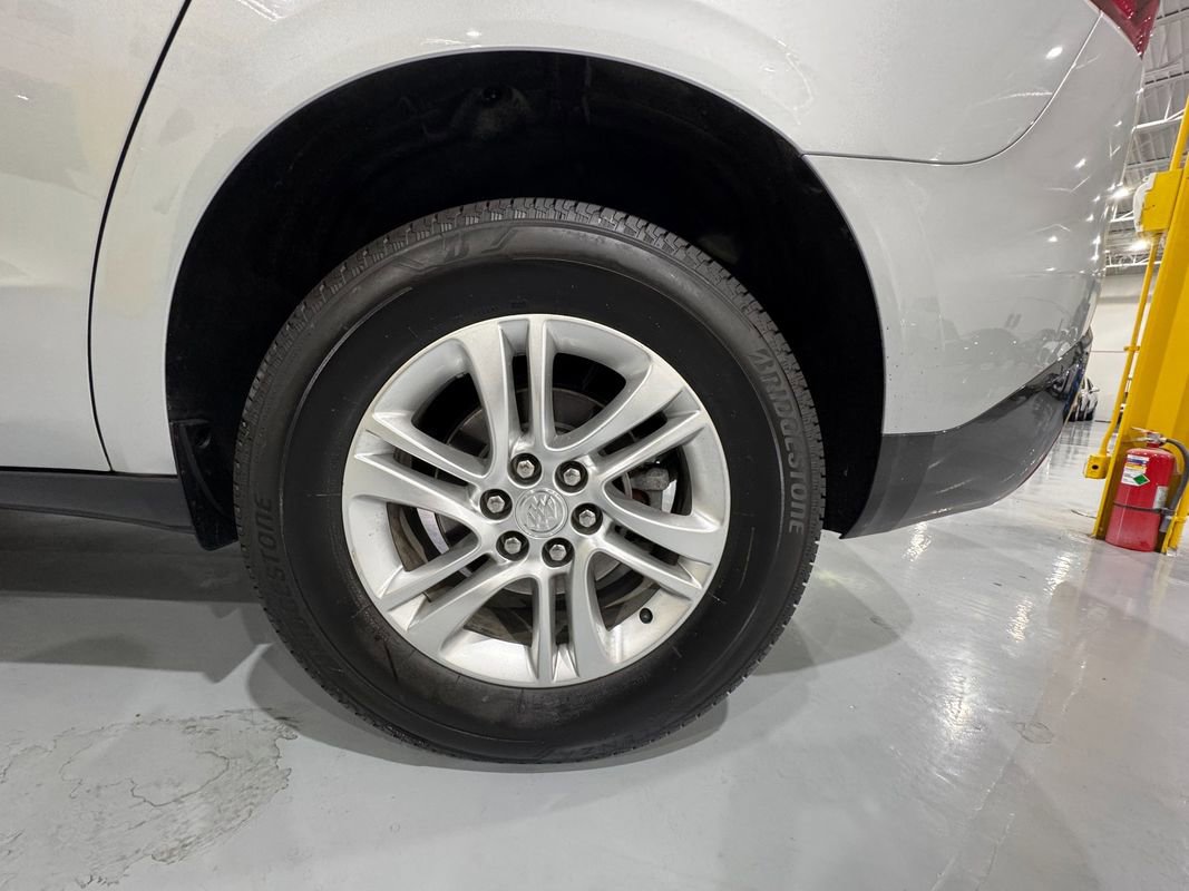 Used 2019 Buick Enclave Essence image 52