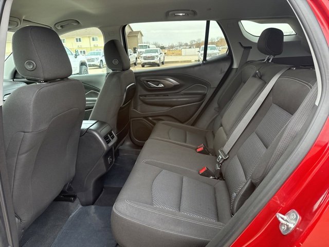 Used 2023 GMC Terrain SLE w/ Driver Convenience Package image 35
