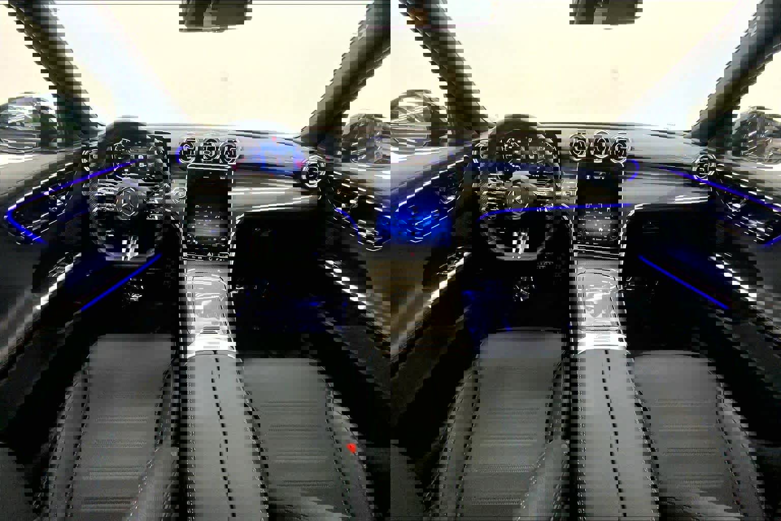 Used 2023 Mercedes-Benz C 300 Sedan image 18