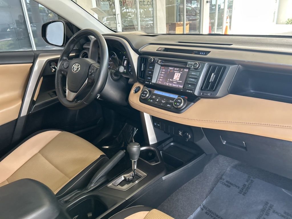 Used 2018 Toyota RAV4 XLE image 22