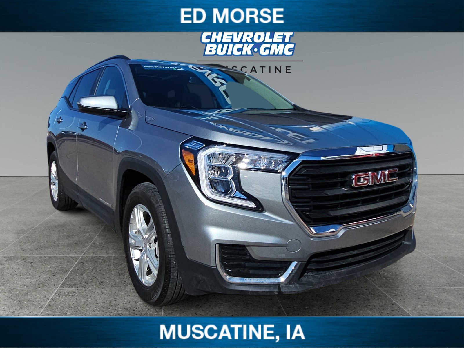 Used 2023 GMC Terrain SLE w/ Driver Convenience Package image 7