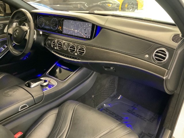 Used 2015 Mercedes-Benz S 63 AMG 4MATIC Sedan image 11