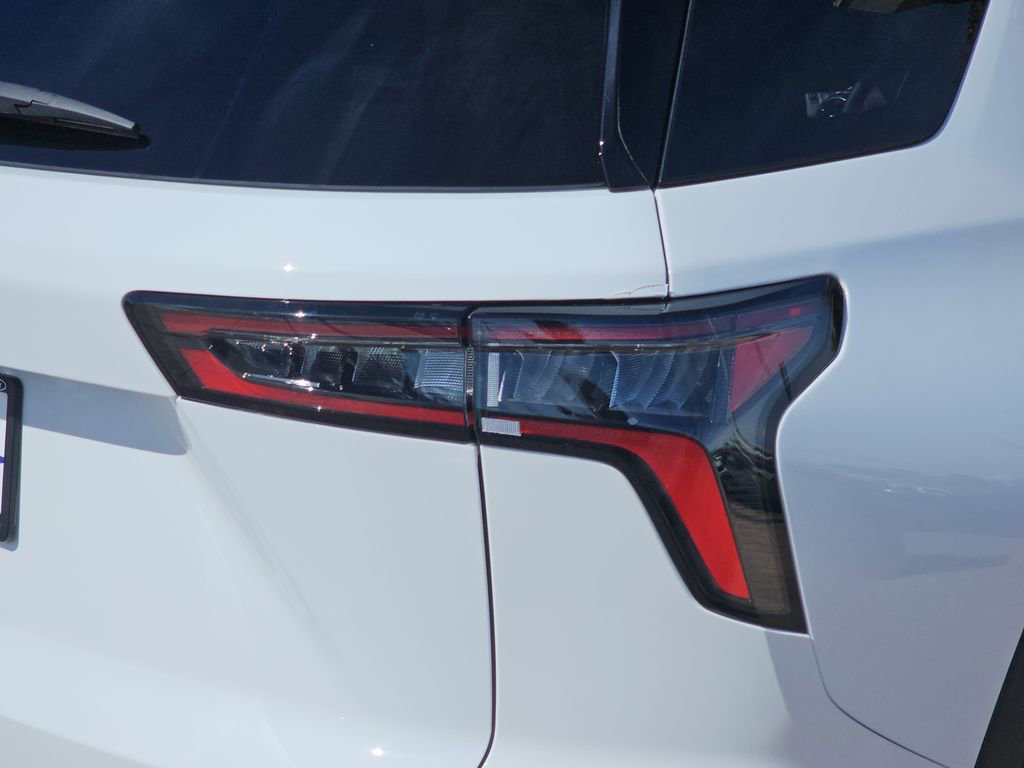 New 2026 Chevrolet Equinox LT image 40