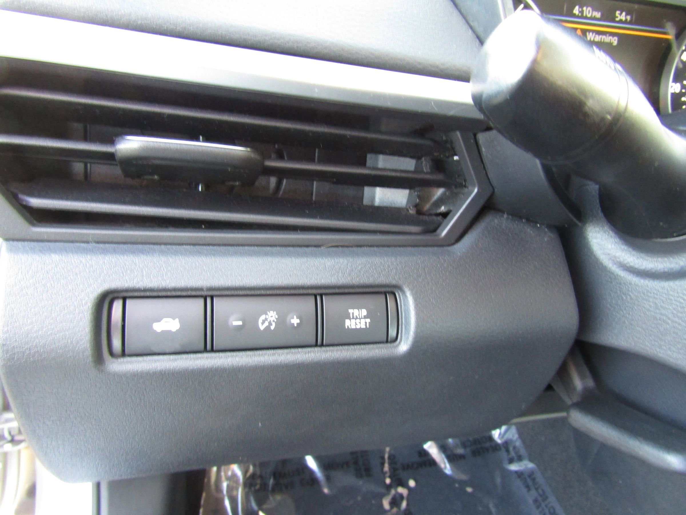 Used 2021 Nissan Altima 2.5 SR FWD image 15