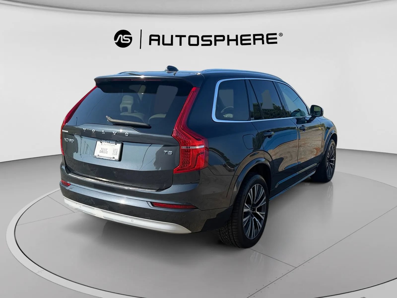 Used 2022 Volvo XC90 T5 Momentum w/ Protection Package Premier FWD image 9