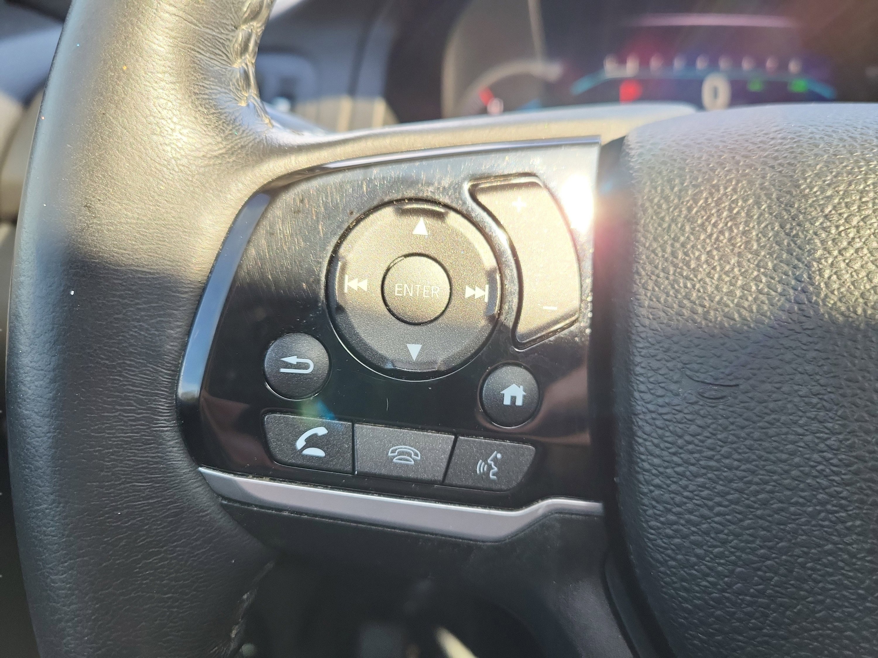 Used 2022 Honda Pilot Touring image 25