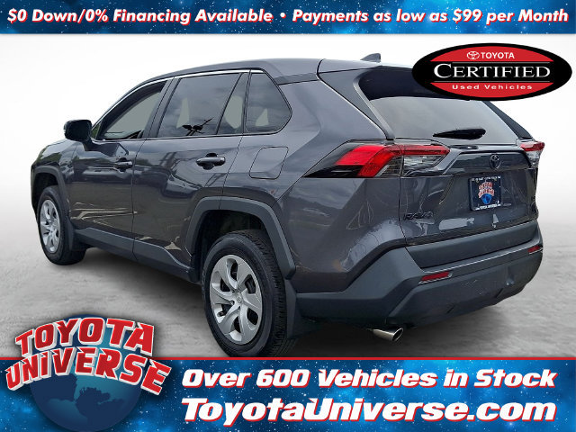 Used 2023 Toyota RAV4 LE AWD/4WD image 4