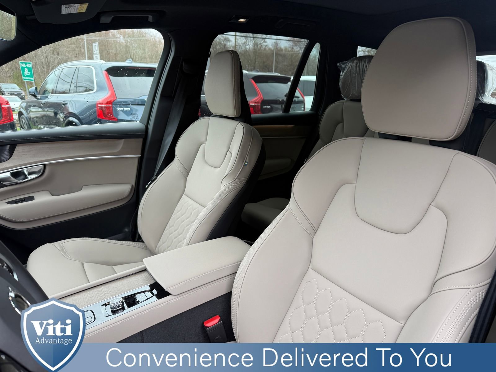 New 2026 Volvo XC90 B5 Plus w/ Protection Package AWD/4WD image 13