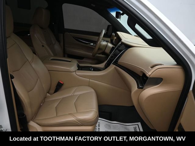 Used 2019 Cadillac Escalade Platinum image 13