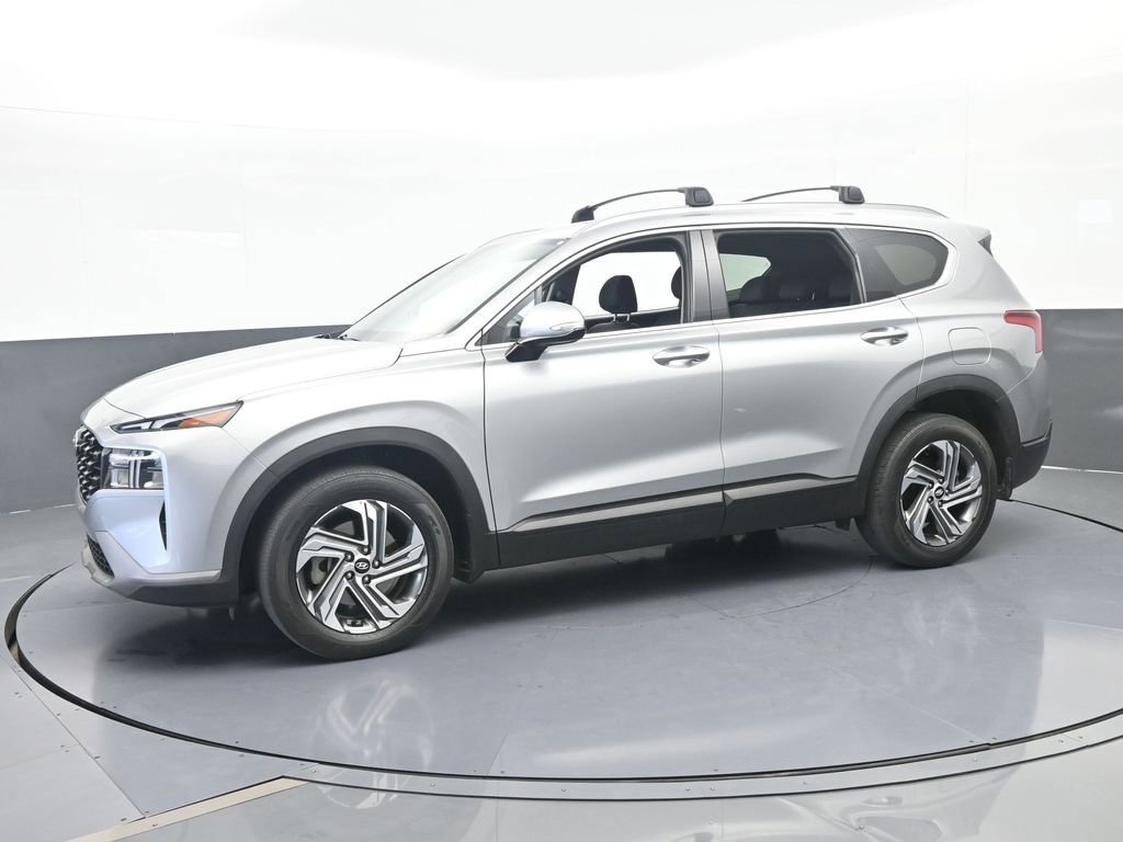Used 2023 Hyundai Santa Fe SEL FWD image 2