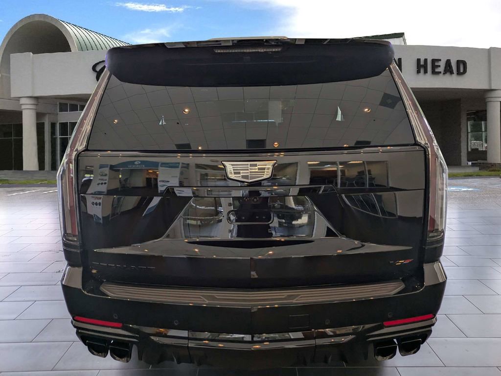 Certified 2026 Cadillac Escalade V w/ LPO, ONYX Package AWD/4WD image 4