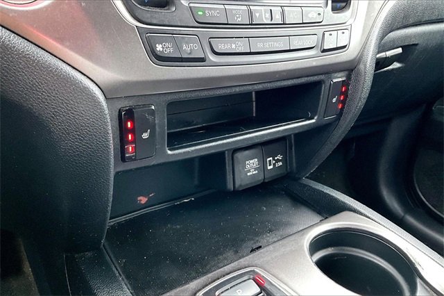 Used 2022 Honda Pilot Sport image 23