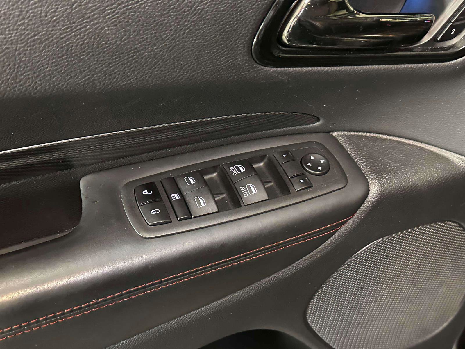 Used 2024 Dodge Durango GT image 16