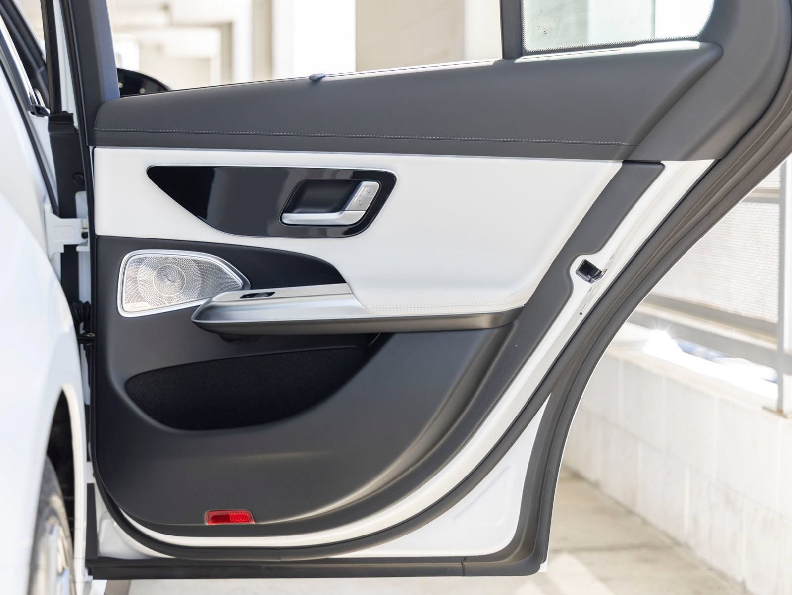 New 2027 Mercedes-Benz E 53 AMG e 4MATIC Sedan image 24
